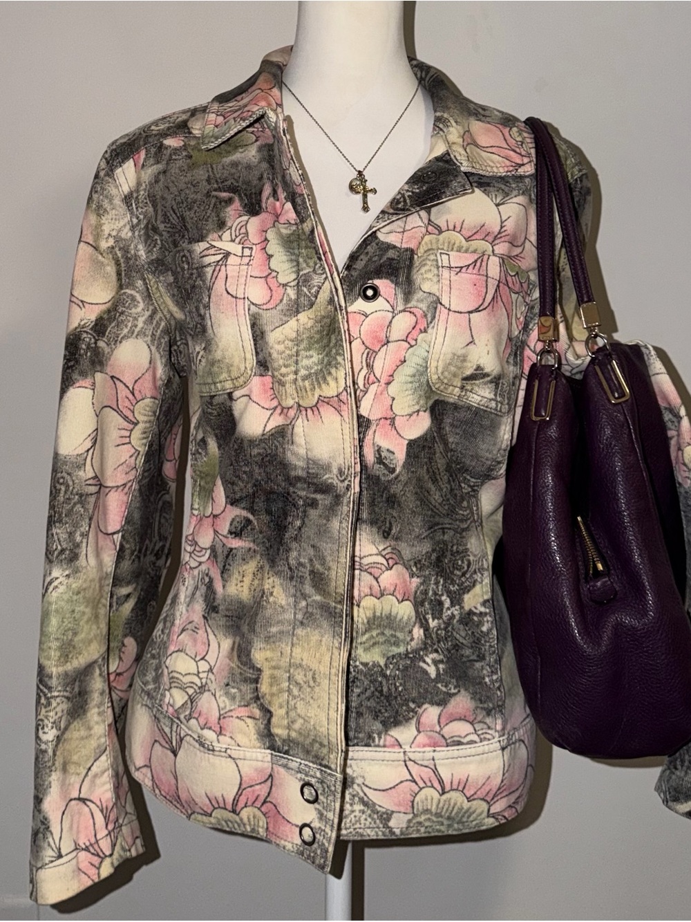 90s vintage style whimsical fairycore green and pink floral button jacket